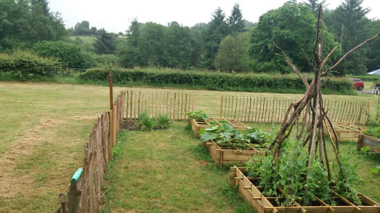 Chambre D'Hote Le Chataignier Planchez Exterior photo